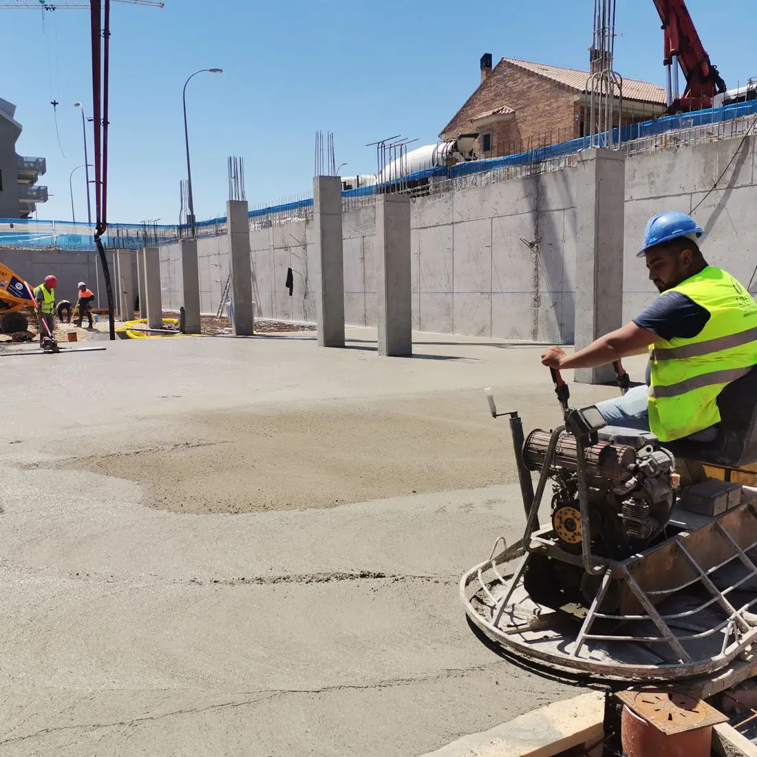 Trabajo de pavimentación